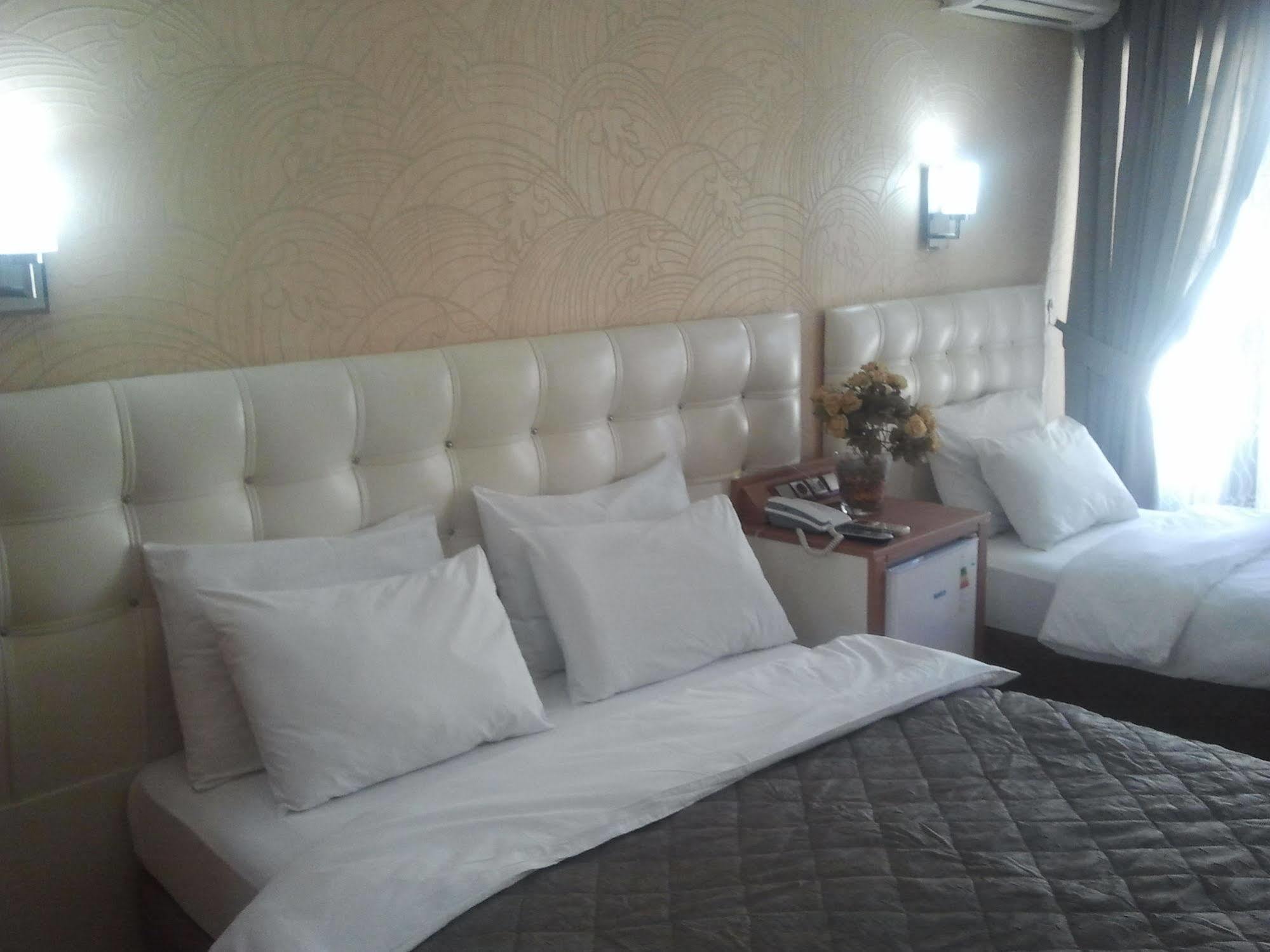 Hotel Kocaman Измир Экстерьер фото