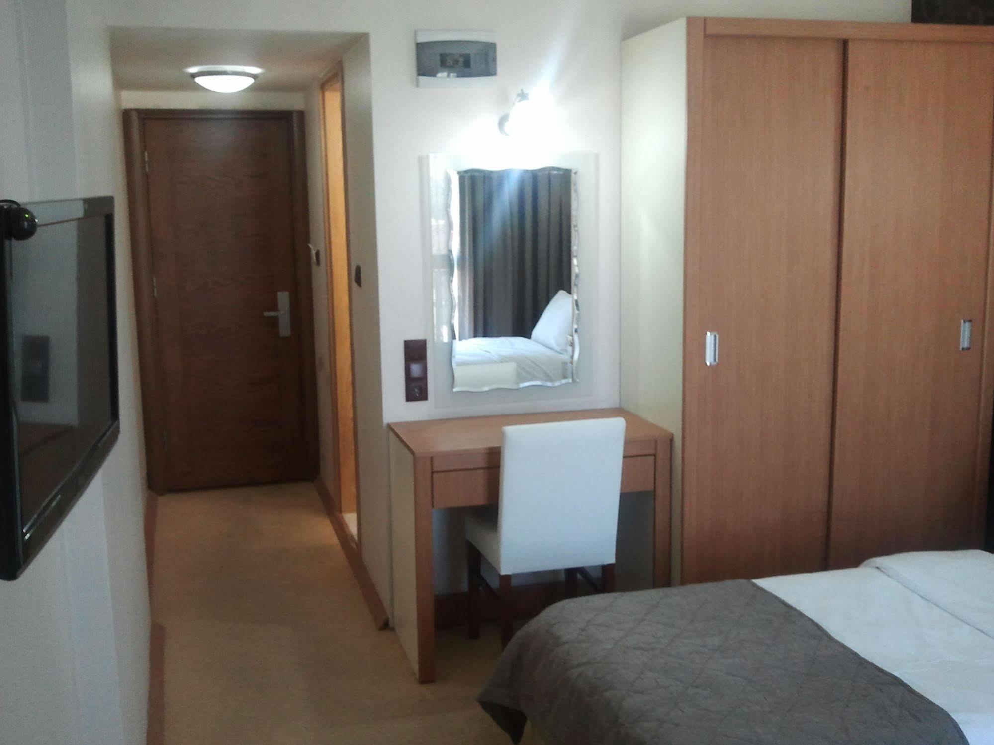 Hotel Kocaman Измир Экстерьер фото