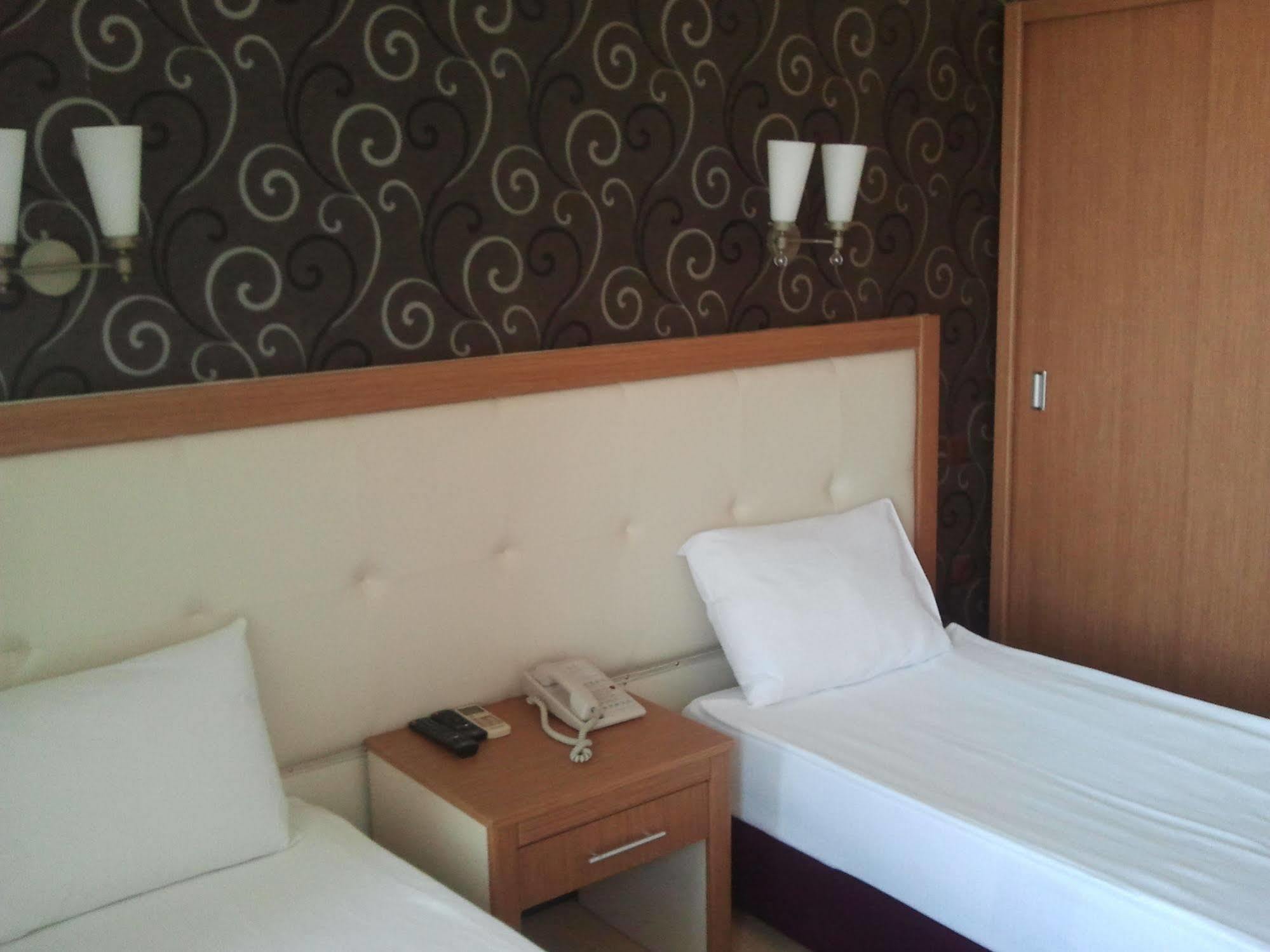 Hotel Kocaman Измир Экстерьер фото