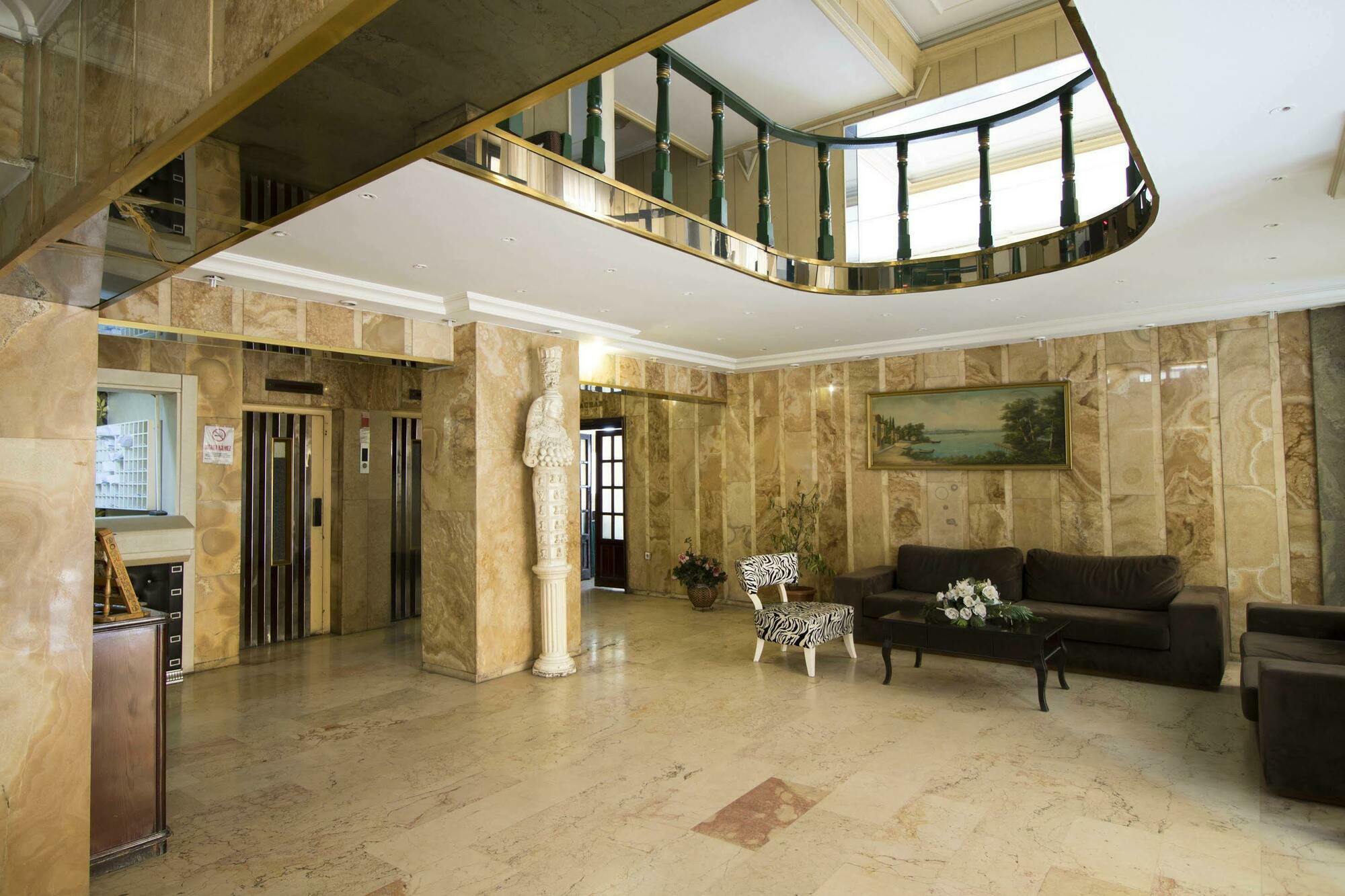 Hotel Kocaman Измир Экстерьер фото