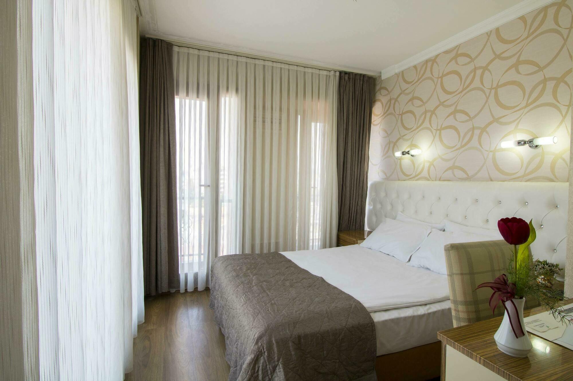 Hotel Kocaman Измир Экстерьер фото