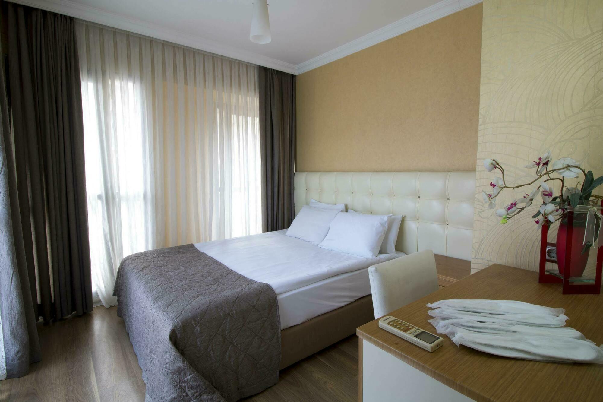 Hotel Kocaman Измир Экстерьер фото